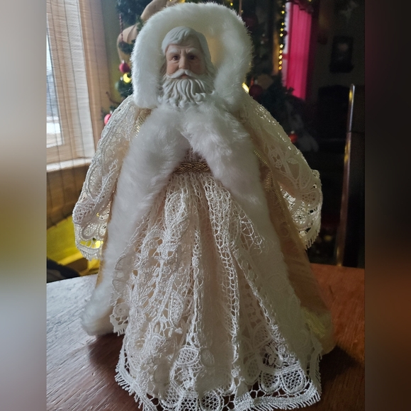 Roman St. Nick tree topper - Picture 1 of 4